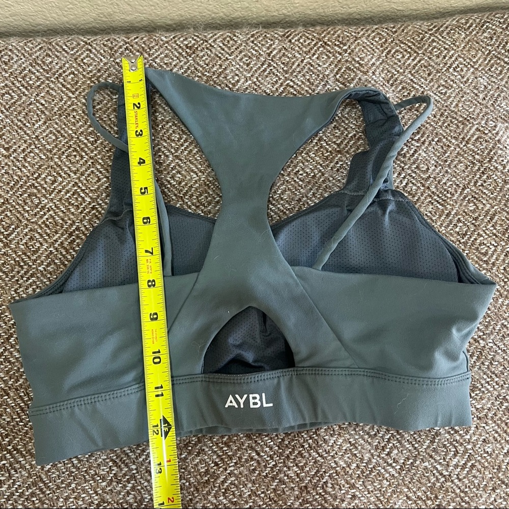 AYBL Green Sage CORE SPORT BRA Sz L Bundle Of 2 Outdoor Gym Casual Gorpcore - Picture 10 of 13